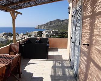 Panoramic Terrace Facing The Sea - Centuri - Balcon