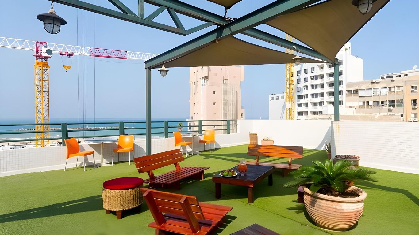 De La Mer Hotel - by Zvieli Hotels