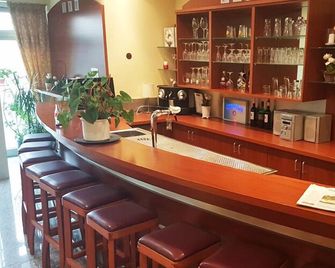 Residence - Hanau - Bar