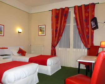 Hôtel Trianon - Vichy - Bedroom
