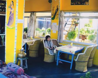 Milk Man Guest House - Pushkar - Restaurante