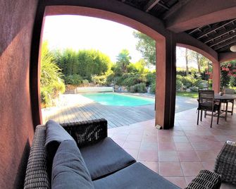Villa Terre De Provence - Saint-Raphaël - Zwembad