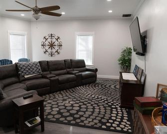 Tyler Inn at Zion - Rockville - Wohnzimmer