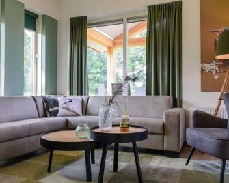 Attractive bungalow near the Veluwe - Voorthuizen - Huiskamer