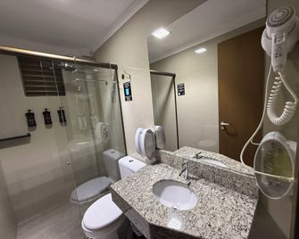Master Gold Hotel Express - Каскавел