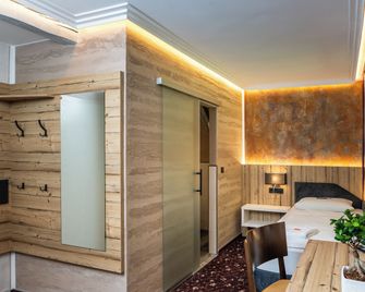 Flair-Waldhotel Mellestollen - Saalfeld