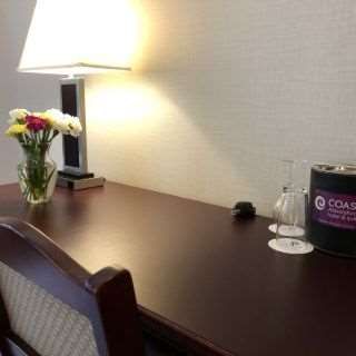 Coast Abbotsford Hotel \u0026 Suites C$ 164 