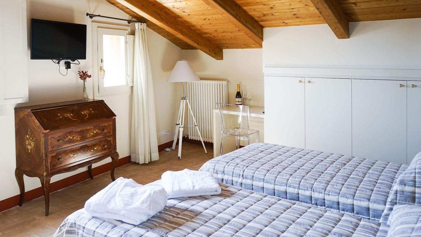 Casa Isolani Charms Rooms Santo Stefano