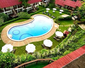 Asia Grand View Hotel - Coron - Piscina
