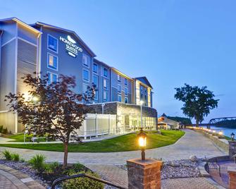 Homewood Suites by Hilton Schenectady - Schenectady - Edificio