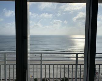 Ocean Walk Resort - Daytona Beach - Balcony