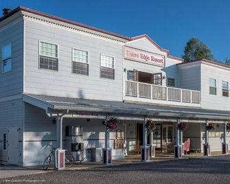 Rivers Edge Resort - Fairbanks - Toà nhà