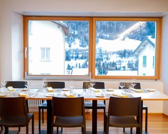 Bed&Bike Tremola San Gottardo - Airolo - Ristorante