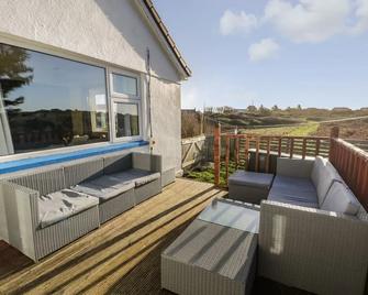 Pen Y Graig - Holyhead