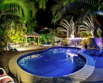 Pialba Motor Inn - Hervey Bay - Piscina