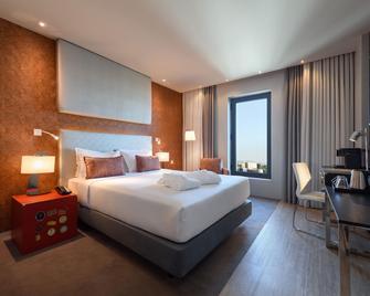 Meliá Lisboa Aeroporto - Lisbon - Bedroom