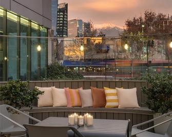 إن إتش كوليكشن بلازا سانتياجو - سانتياغو - شرفة