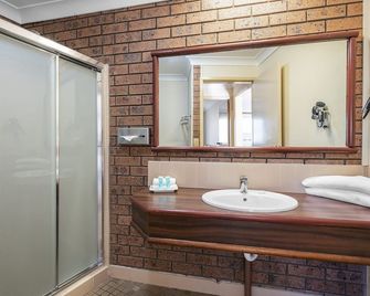 Bomaderry Motor Inn - Nowra - Ванна кімната