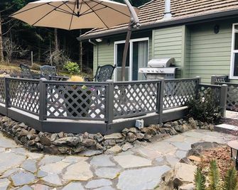 Spectacular Sweeping Views of Willamette Valley Vineyards and Surrounding Hills - Newberg - Innenhof