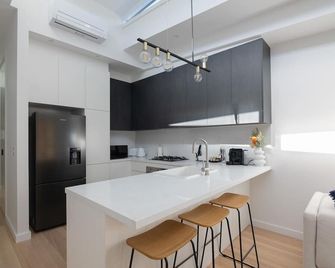 Unionelle a Luxe Newtown Terrance - Sydney - Phòng bếp