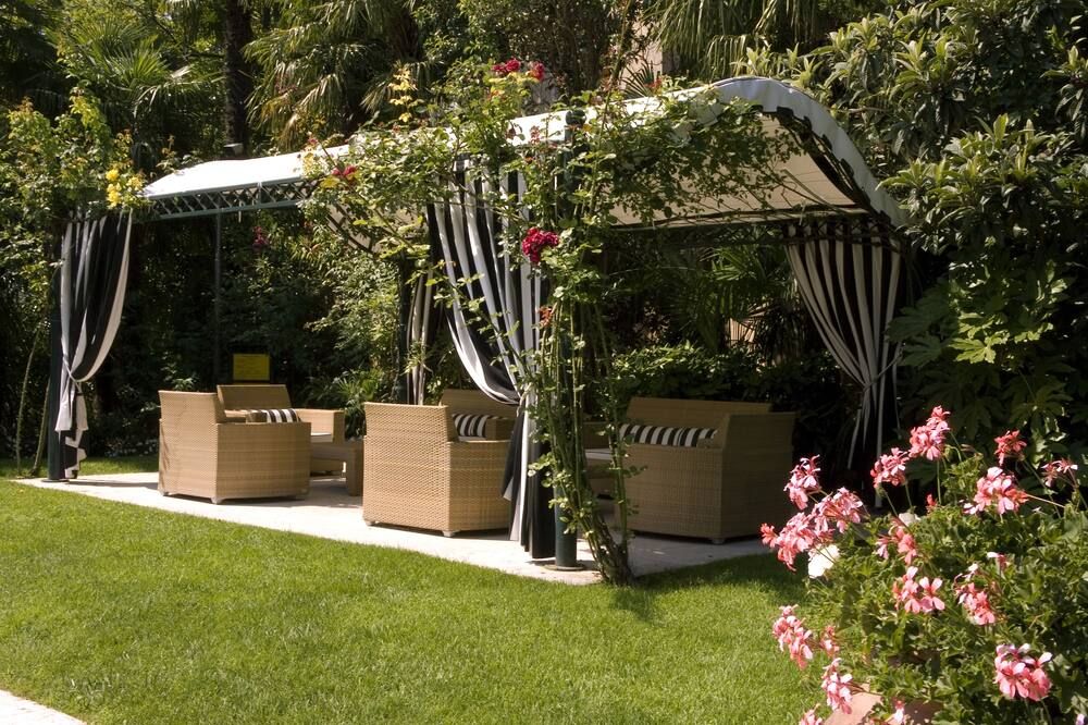 كواترو ستاجيوني هوتل آند سبا