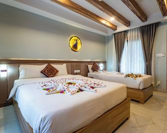 Hotel Seven Limited - Sauraha - Bedroom