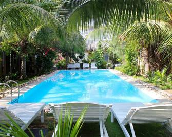 Mui Ne Sunlight Villa - Mũi Né - Piscina