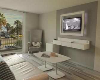 Hôtel Josse - אנטיב - סלון