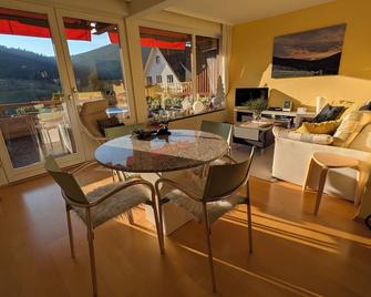 Vacation apartment Murgtal-Panorama - relax and unwind in the northern Black Forest - Baiersbronn - Eetruimte
