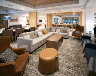 Staybridge Suites Cincinnati East - Milford By IHG - Milford - Lounge