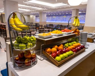 Holiday Inn Express Rosario By IHG - Rosario - Buffet