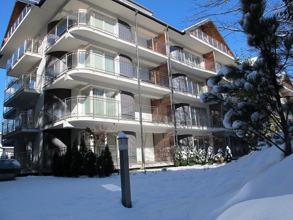 تاتريتوب أبارتامينتي ستارا بولانا