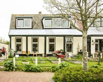 B&b Txl - De Cocksdorp - Budova