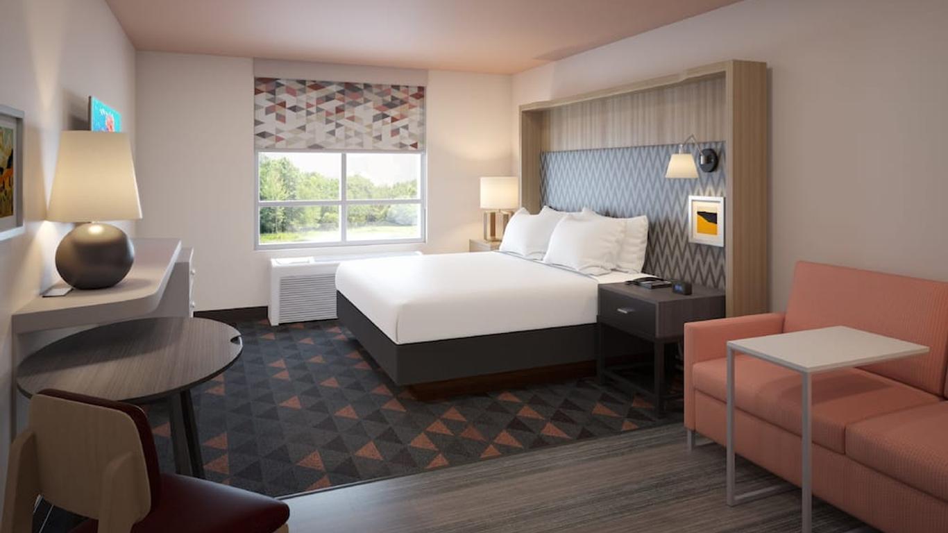 Holiday Inn & Suites Savannah Airport - Pooler