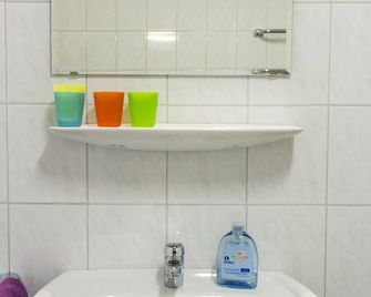 Ferienhaus Waldblick, 55 qm, 1 Schlafzimmer - Bad Wünnenberg