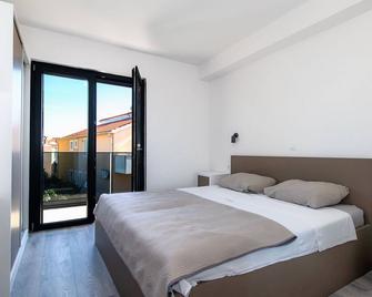 Luxury Apartments Brodarica Beach With Balcony Seaview - Brodarica - Schlafzimmer