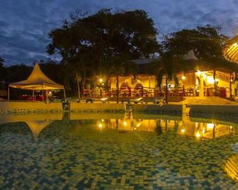 Hillpark Hotel - Tiwi Beach - Ukunda - Pool