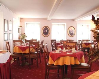Konstantinoupolis - Corfu - Restaurant