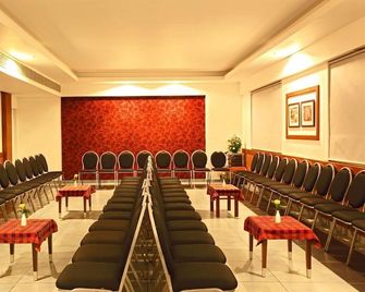 The Senate Hotel By Addon Group - Ernakulam - Neuvotteluhuone