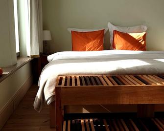 Bed & Breakfast Exterlaer - Antwerpen - Schlafzimmer