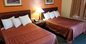 Norvic Motel - Nickel Centre - Bedroom