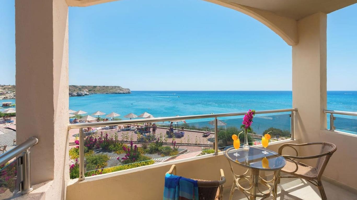 Paralos Rodos Lifestyle