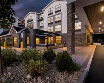 Hilton Garden Inn North Conway - North Conway - Gebouw