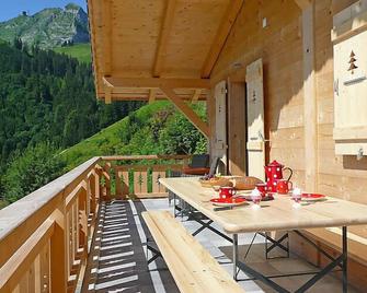 Chalet La Poya by Interhome - Gruyères - Balcon