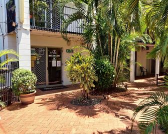 Coconut Grove Holiday Apartments - Darwin - Outdoor view
