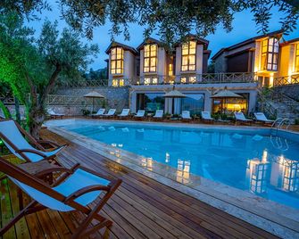 Boho Garden Selimiye - Selimiye - Bazén