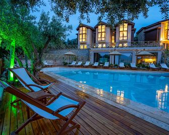 Boho Garden Selimiye - Selimiye - Pool