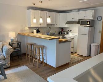 Victorian by the Sea - Lincolnville - Kök