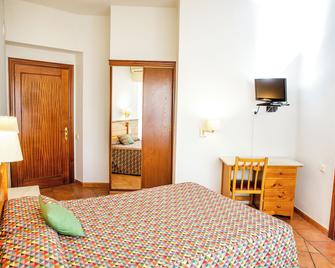 Hotel Can Solé - Cambrils - Makuuhuone