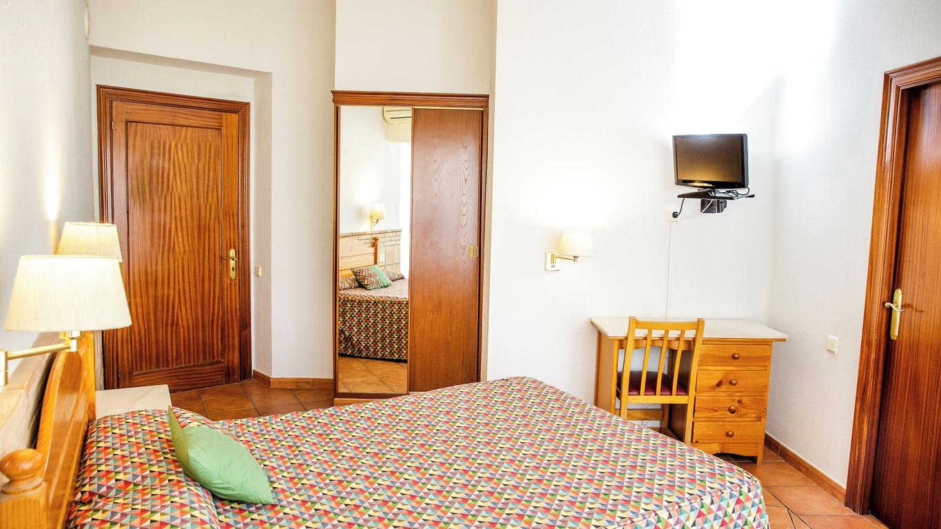 Hotel Can Solé